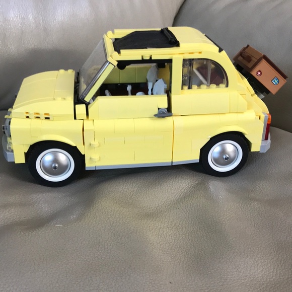 Meet your Posher, Sabrina - Picture 1 of 1